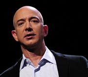 Jeff Bezos asegura que The Washington Post seguirá en los kioskos por 'décadas'