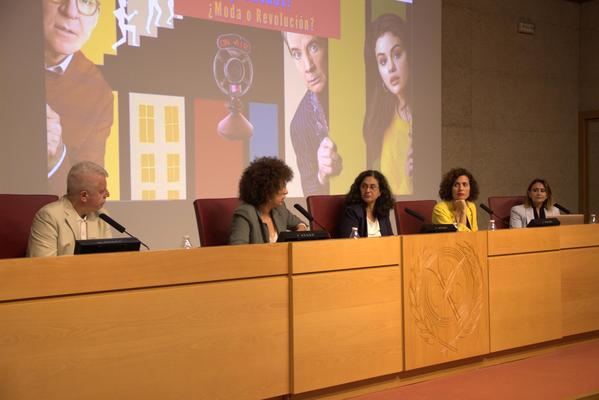 De izquierda a derecha: Gorka Zumeta, Silvia Cruz, Lola Rodríguez Barba, Ana Fuentes y Carmen Mª García.