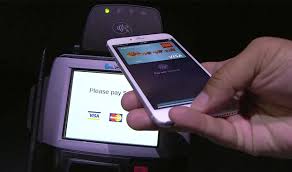 Visa busca una alianza con Apple Pay