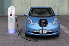 La ausencia de publicidad lastra las ventas de los coches eléctricos