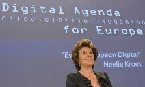 Bruselas urge a invertir más en Internet